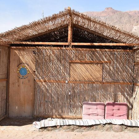 Falak Taba Exterior photo